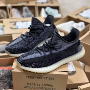 Best Yeezy Boost 350 v2 Pallets