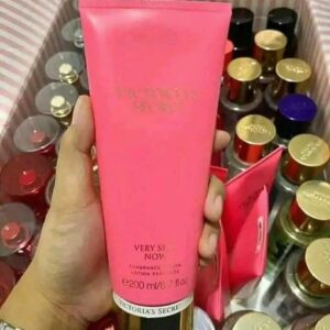 Pallet of Victorias secret cream spray lotion - Bulk Liquidation Sales