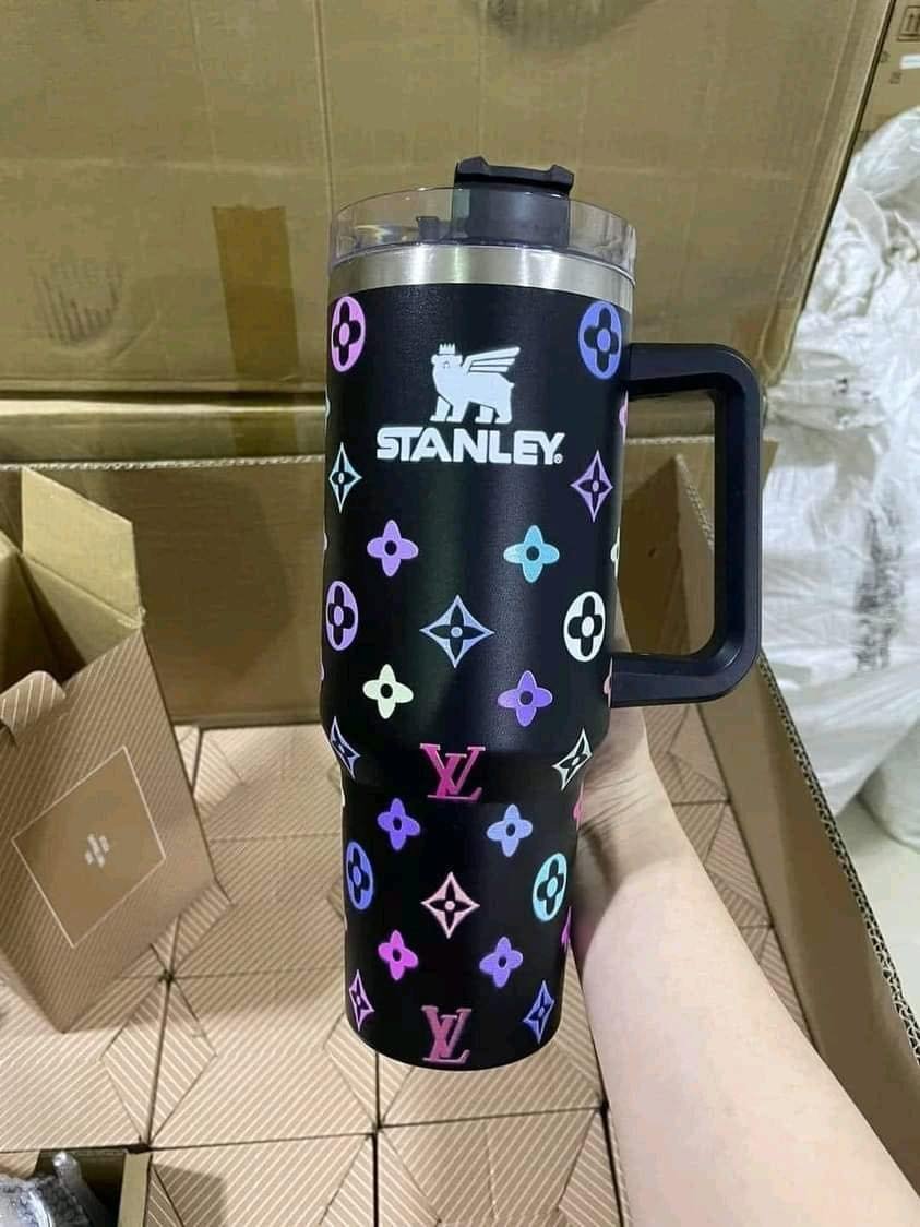 Stanley cups pallet - Bulk Liquidation Sales